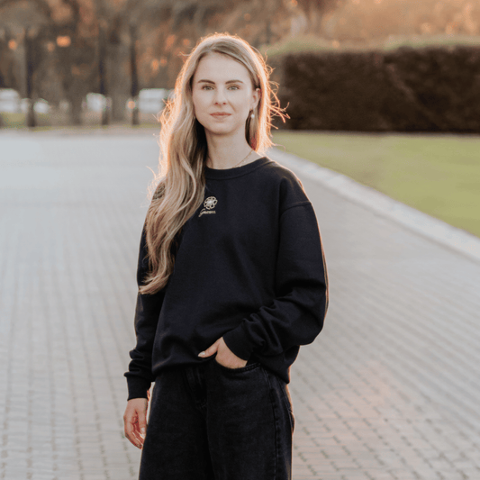 Female Sweater – GRATEFUL