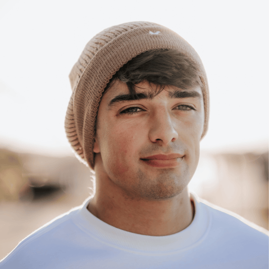 Ribbed Beanie – Brown