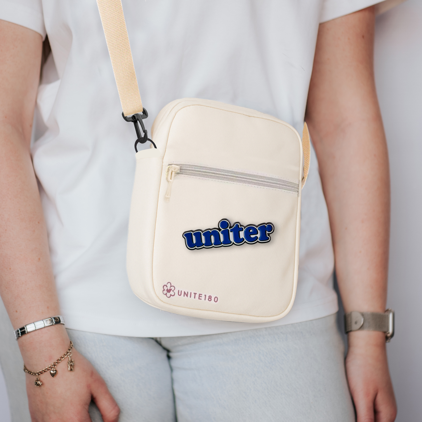 Enamel Pin - Uniter
