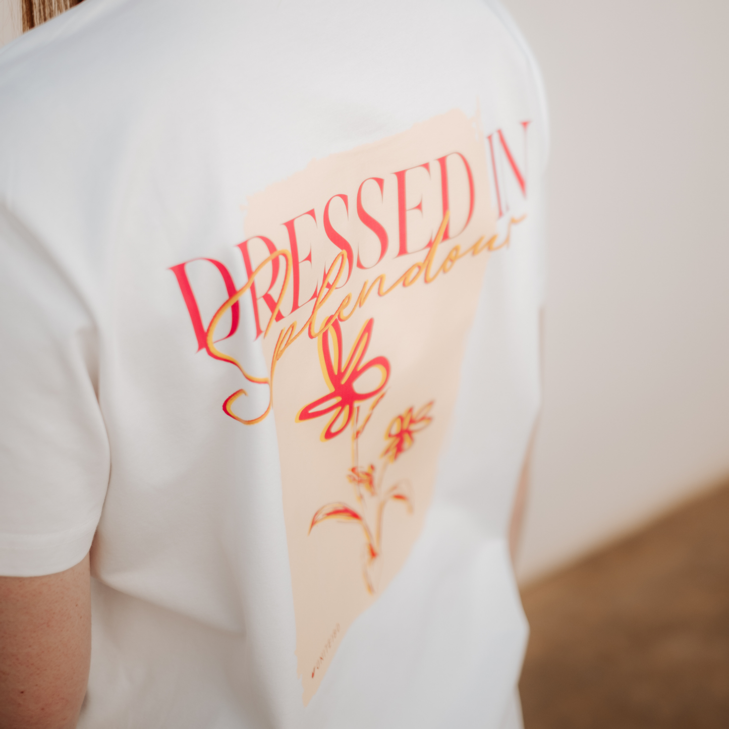 T-Shirt: Dressed In Splendour